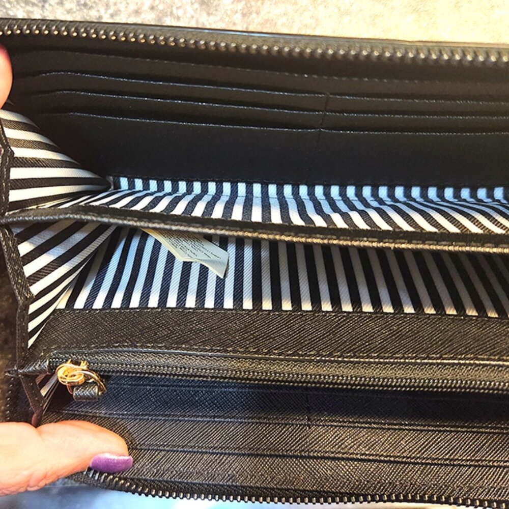 Kate Spade Zip Wallet - Metallic Pink - Like New - Picture 5 of 11